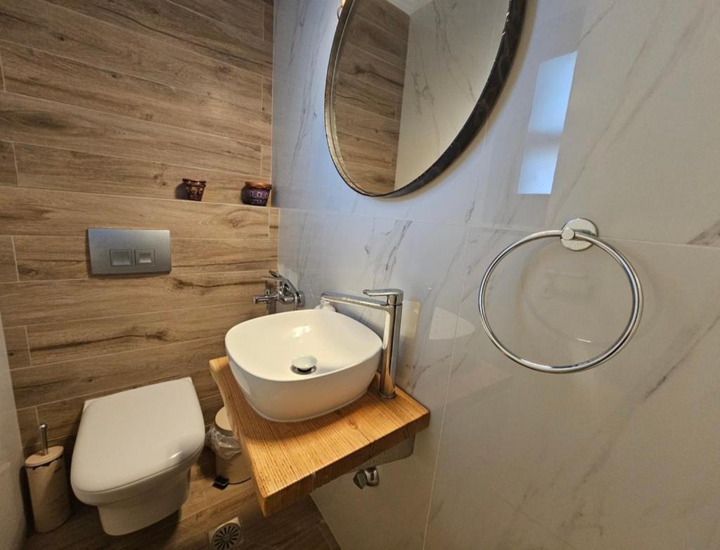 Stay At Beachfront Villa Lilia In Pefkohori, Halkidiki For A Dreamy Vacation Exterior foto
